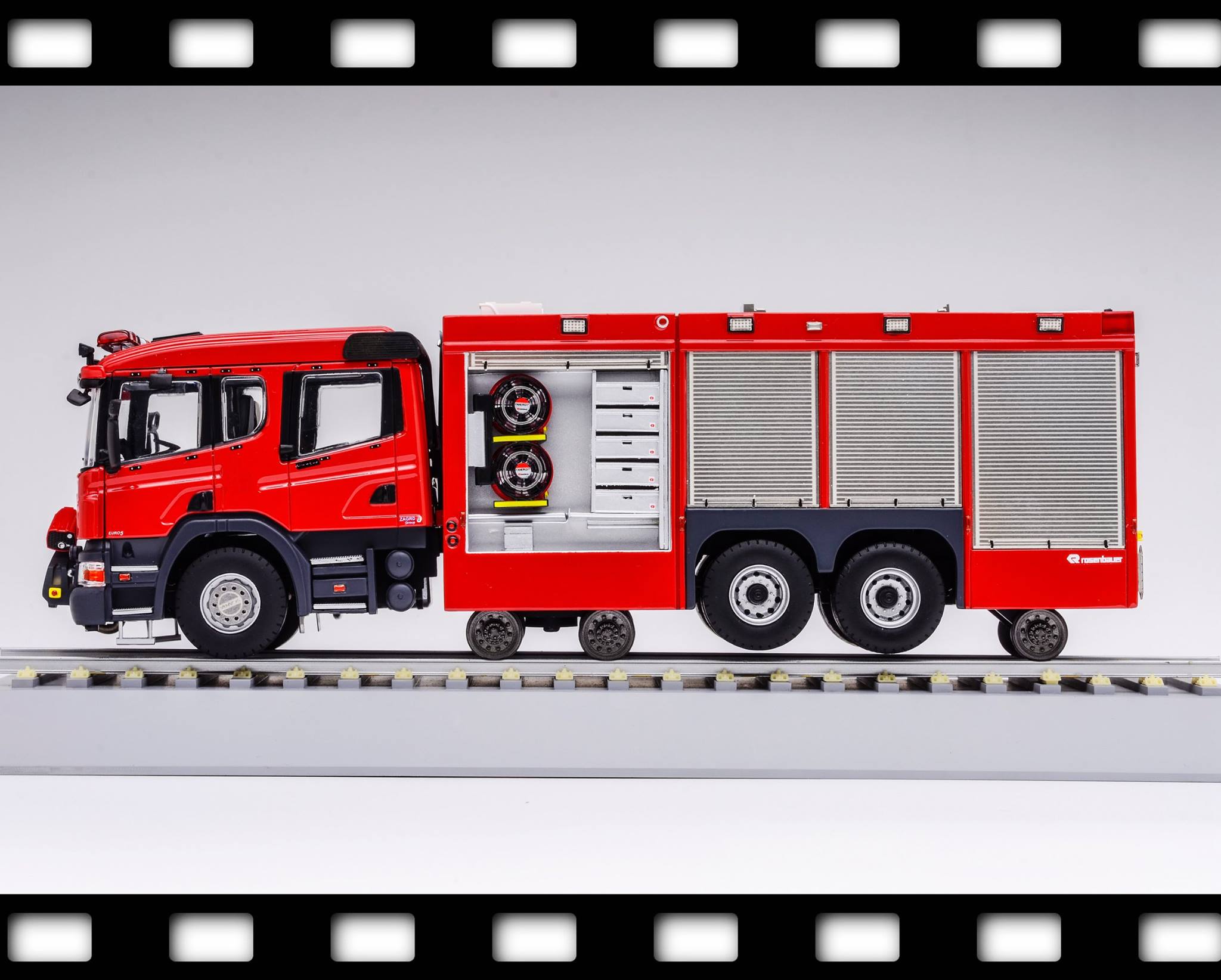 Road Rail Fire Appliance 5.jpg